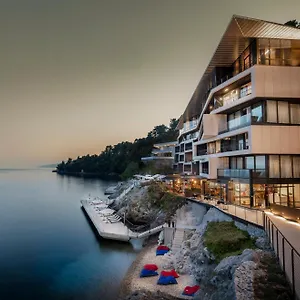Отель Boutique & Design Navis, Опатия
